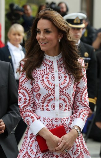 Catherine_Duchess_of_Cambridge_7.jpg Catherine_Duchess_of_Cambridge_7.jpg