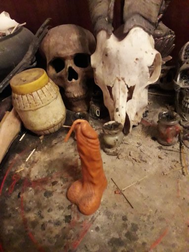 DKlog7DtYr0.jpg