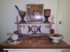 ff5a11b473ee55eaf0c0e3349dfb6351--pagan-altar-altars.jpg ff5a11b473ee55eaf0c0e3349dfb6351--pagan-altar-altars.jpg