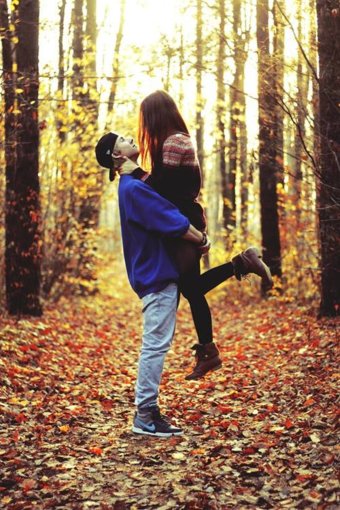 autumn-boy-couple-cute-Favim.com-1337109.jpg