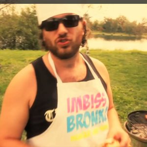 IMBISS BRONKO - 36 GRAD (Official video)